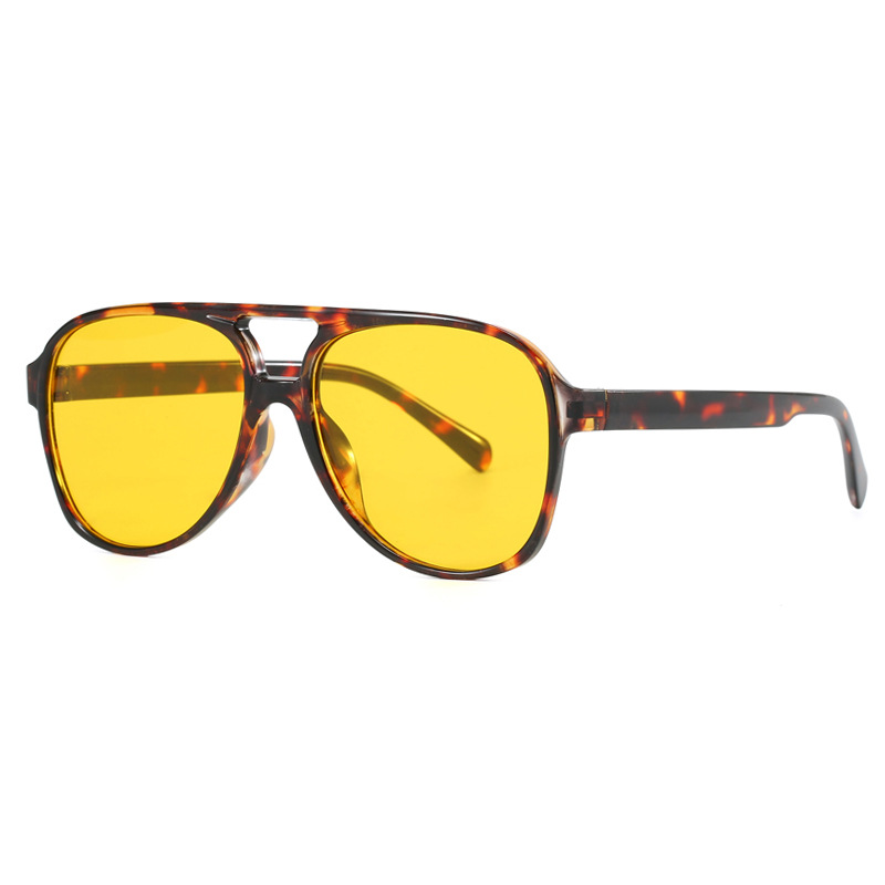 New Vintage Classic Designer D - огляд і ціна Vintage Fashion Enthusiasts